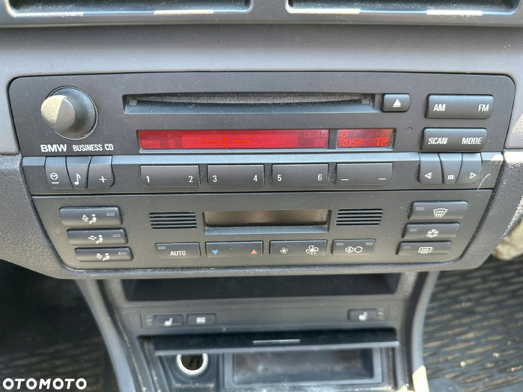 BMW 3 316ti E46 Compact 01-05 RADIO oryginalne CD - 2
