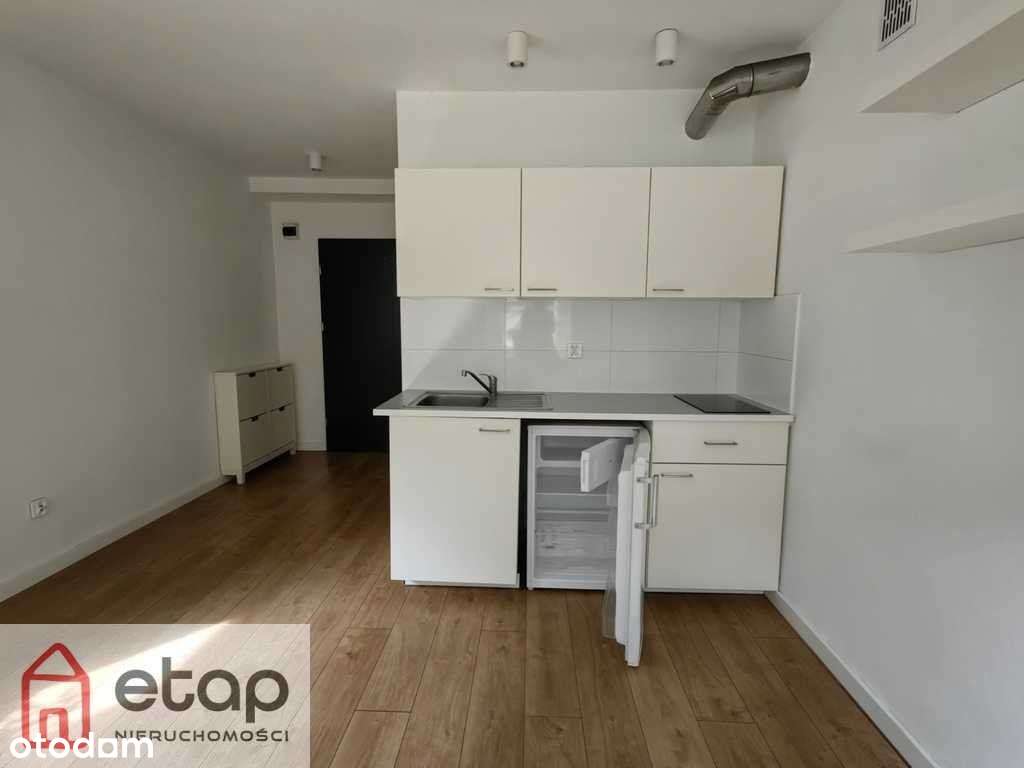 Lokal na sprzedaż w przyziemiu kamienicy-5