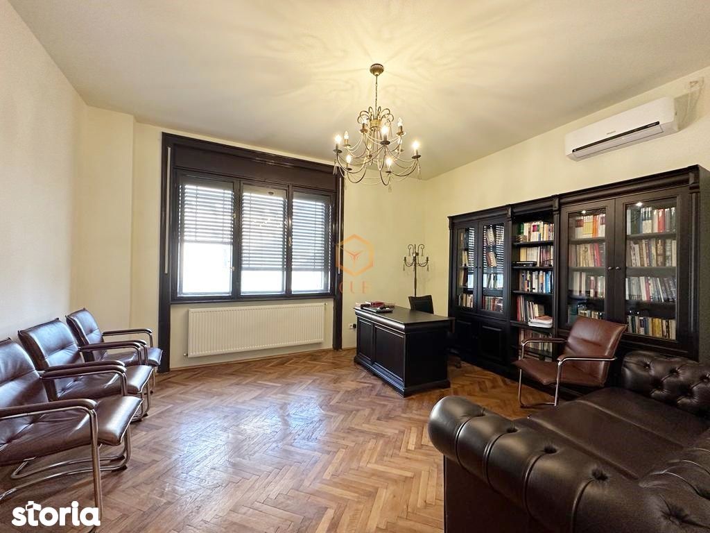 Apartament 3 camere complet mobilat | P-ta Unirii | Cladire Istorica