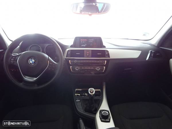 BMW 116 d EDynamics Advantage - 10