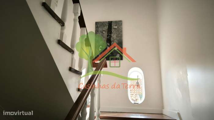 Moradia T5 com Vista de Mar Deslumbrante em Baleia, Carvoeira-49