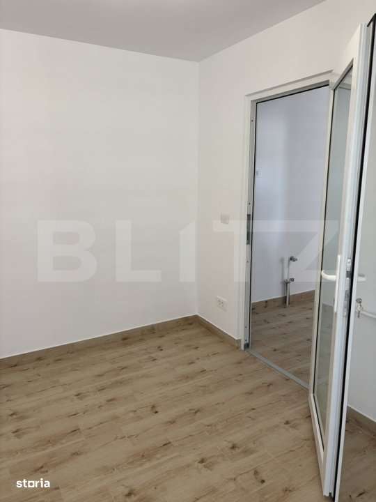 Microapartament,  25,9 mp, semidecomandat, etajul 4, zona Centrala - Imagine principală: 3/8