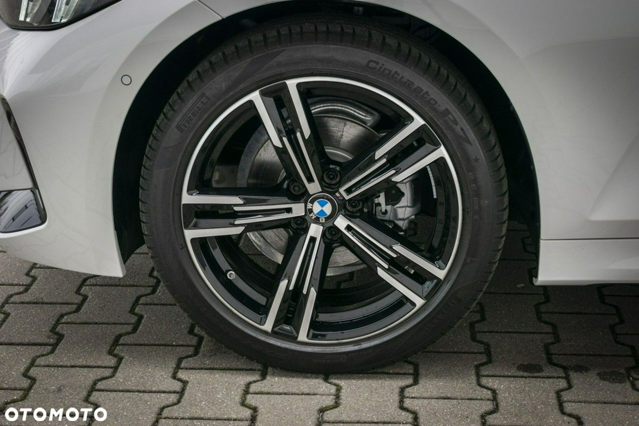 BMW Seria 3 318d - 11