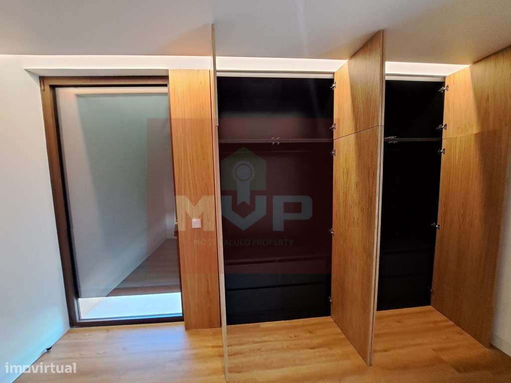 Moradia V3 com piscina e garagem em Vilamoura-15