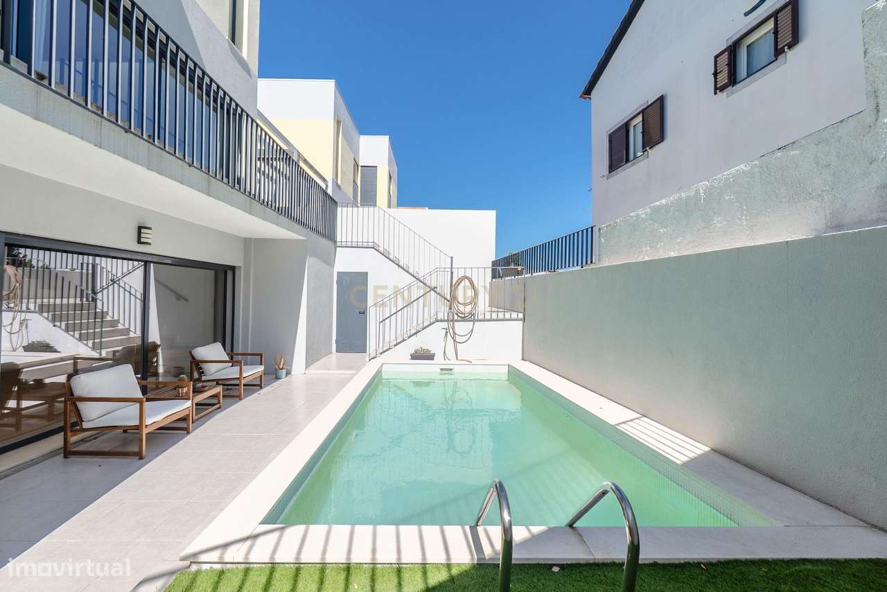 Moradia T3 + 2 com Piscina - Foros de Amora-32