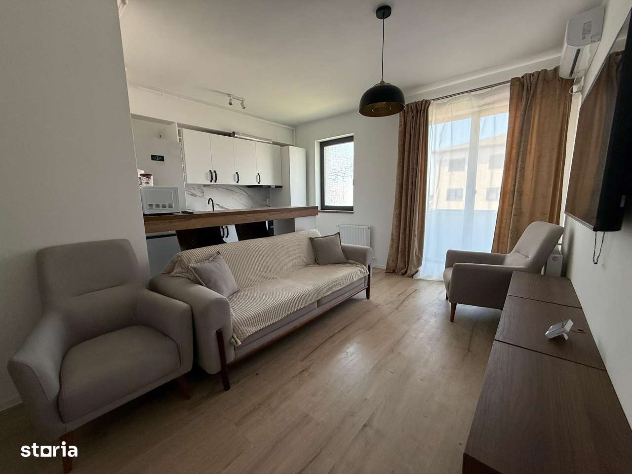 Apartament cu 2 camere. Prima inchiriere