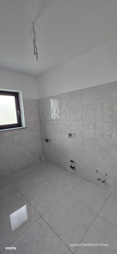 Casa noua in cartier ANL Bucovina-9