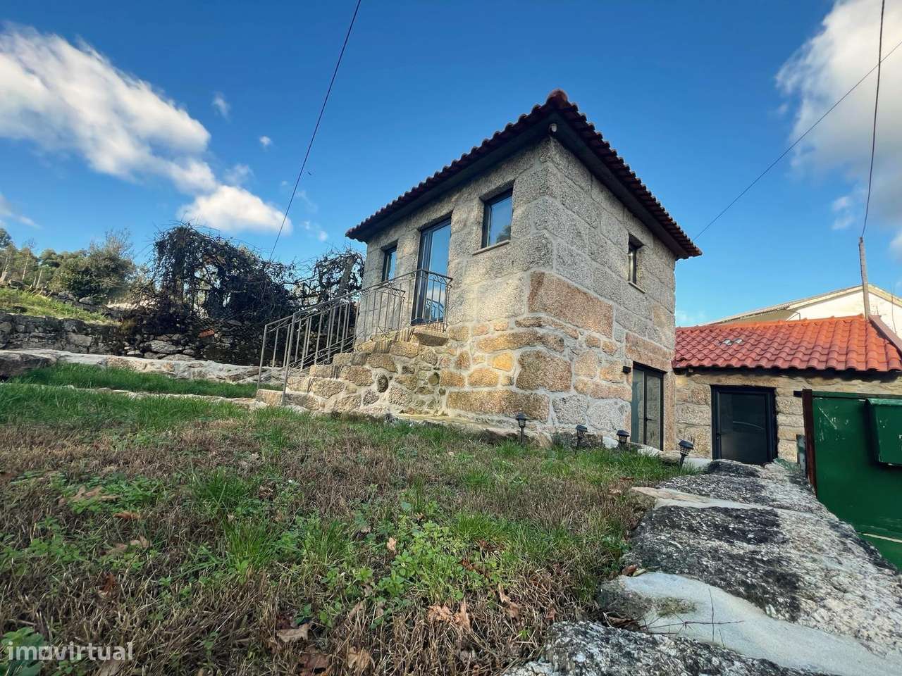 Moradia Individual T2 em Quinchães, Fafe-12