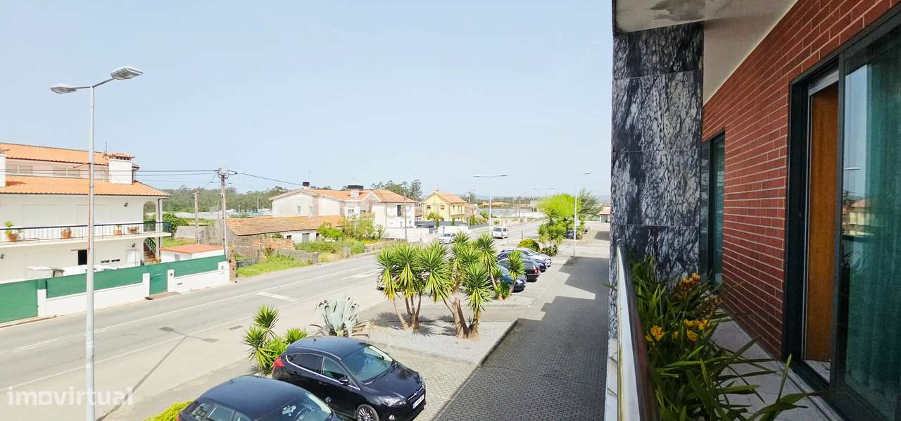 Andar Moradia  T3 em Barqueiros, como Novo-37