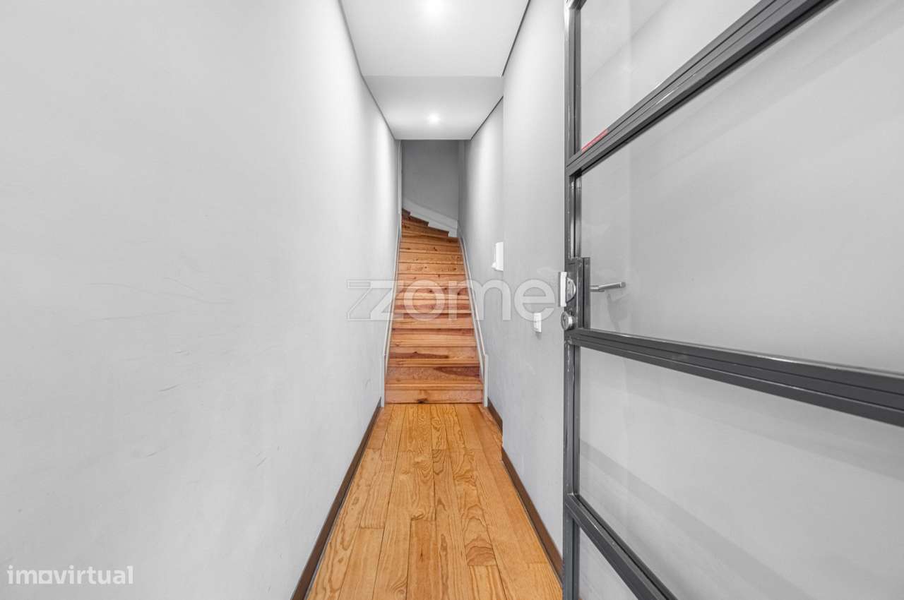 Apartamento T0+1 com Licença AL no coração do Porto - Grande imagem: 5/19