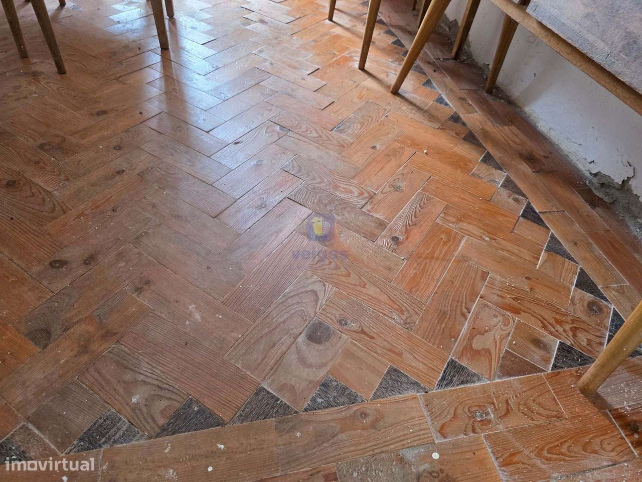 Quintinha com 12.484m2 de Terreno e 260m2 de área bruta. Possibilidad-10