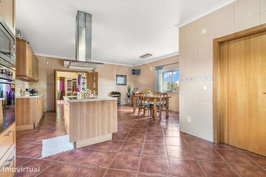 Moradia T4 Térrea com 1 Hectare de Terreno – Águas de Moura-23