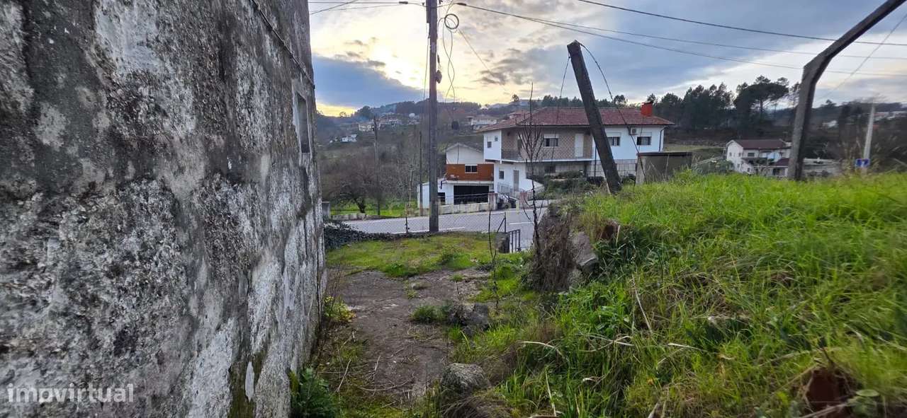 Moradia para restaurar - Constance, MCN-17