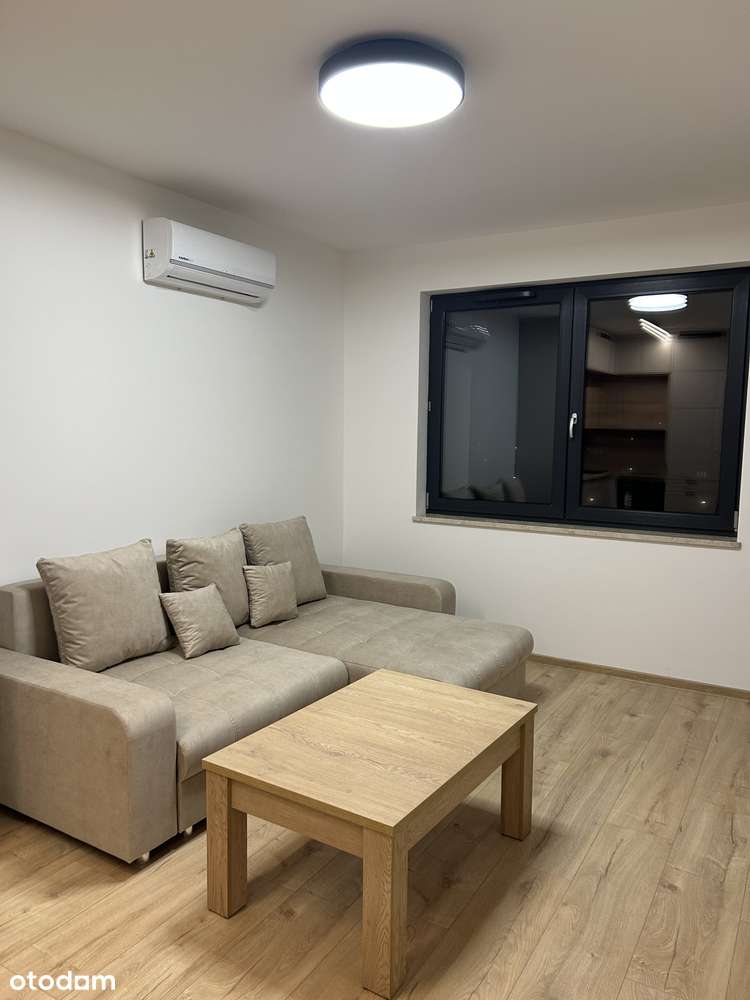 Kawalerka z balkonem od już | blisko Centrum | pierwszy najem - Pełny obrazek: 2/10