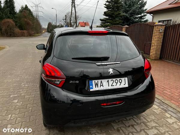 Peugeot 208 1.6 e-HDi Allure STT - 18