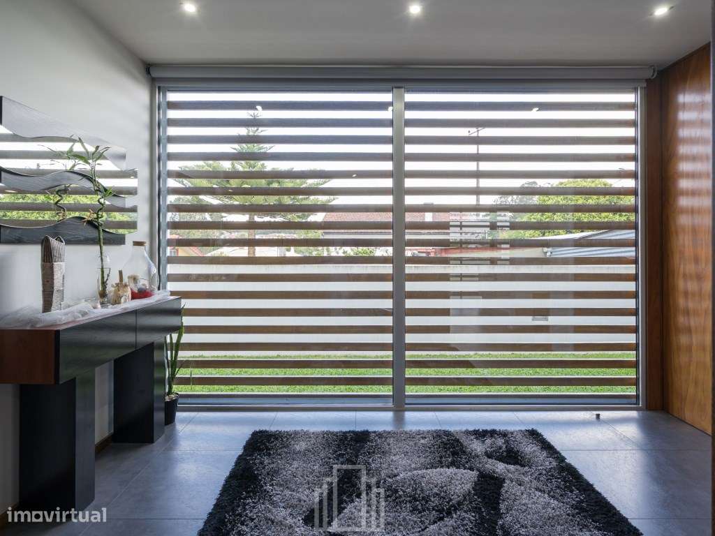 Moradia isolada T3 - Travanca, S.M. Feira - Grande imagem: 3/31