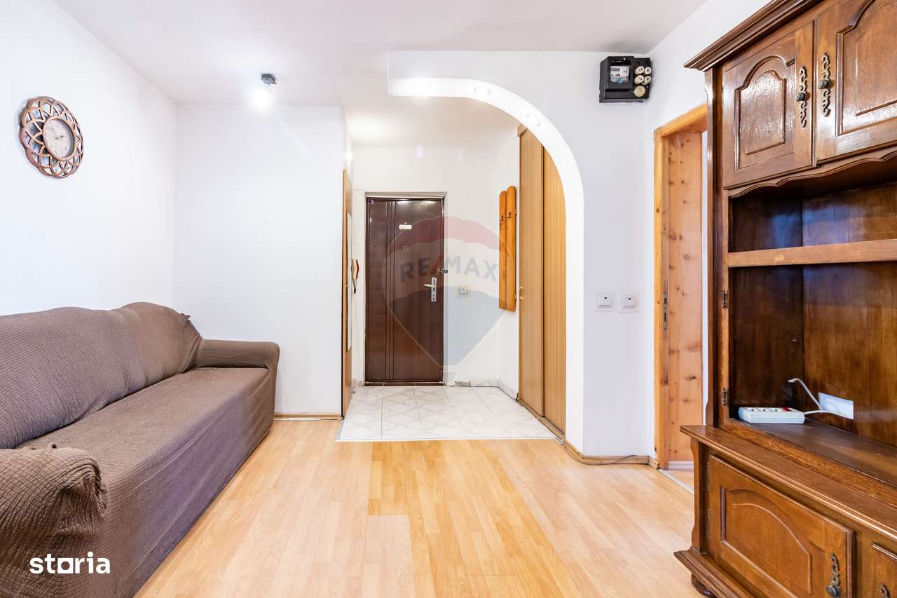 Apartament 2 camere decomandat de vanzare - Calea Mosilor