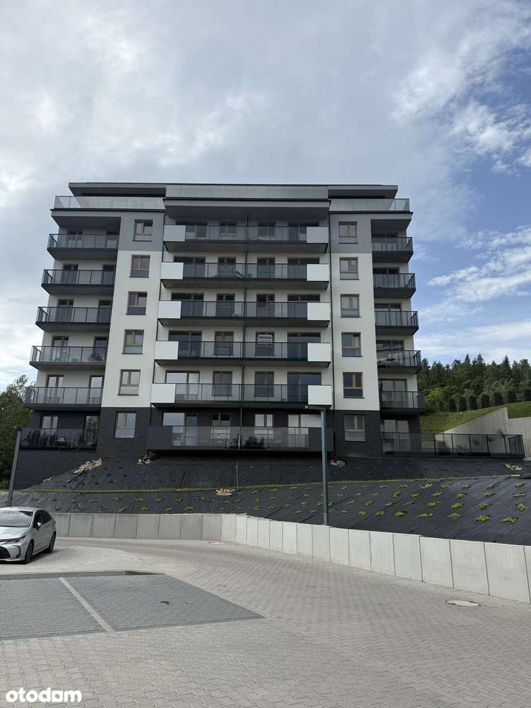 Sprzedam mieszkanie z widokiem na góry i panoramę Jeleniej Góry - Pełny obrazek: 1/17