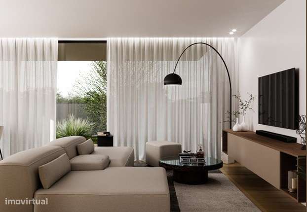 Fantástica Moradia 2 Pisos T3-15