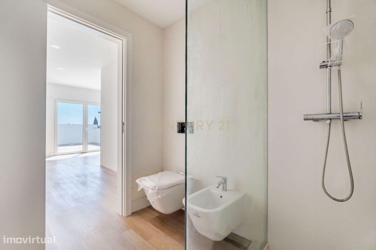 Moradia T3, Nova e Exclusiva: Campo, Mar e Piscina em Albufeira-30