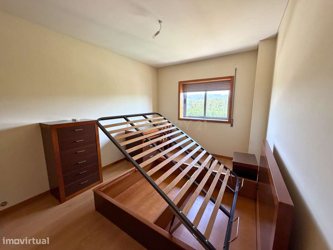 Moradia Geminada em Lodares, Lousada-23