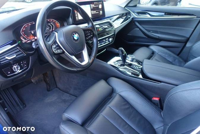 BMW Seria 5 - 18