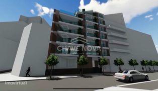 Garagem + Arrumos no Novo Empreendimento na Avenida da República - Grande imagem: 2/6