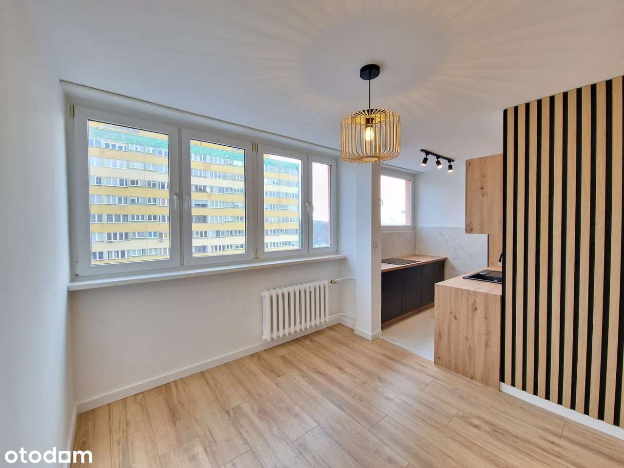 2 pokoje, balkon, winda, piwnica - po generalnym remoncie, blisko UE - Pełny obrazek: 2/13