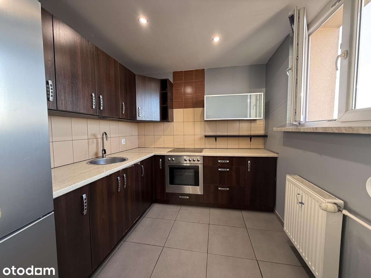 Przestronne mieszkanie z widokiem na miasto-ostatnie piętro-10