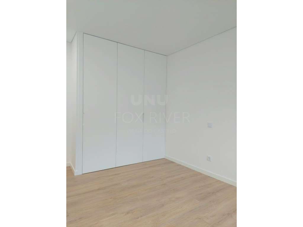 Apartamento T2 Novo para venda Cidade Nova - Darque-17