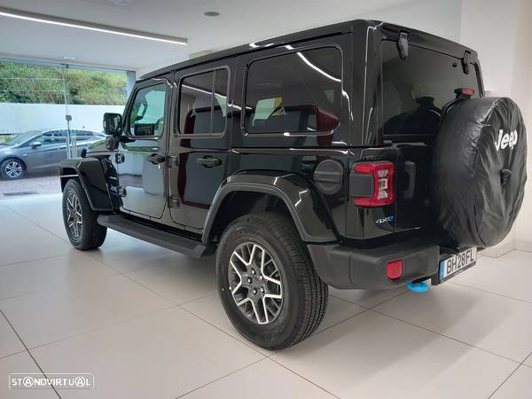 Jeep Wrangler - 7