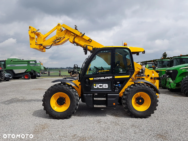 JCB 542-70 Agri Super 2020R - 23