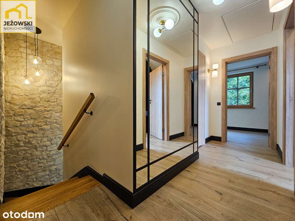 Nowoczesna willa w centrum Kazimierza Dolnego.-11