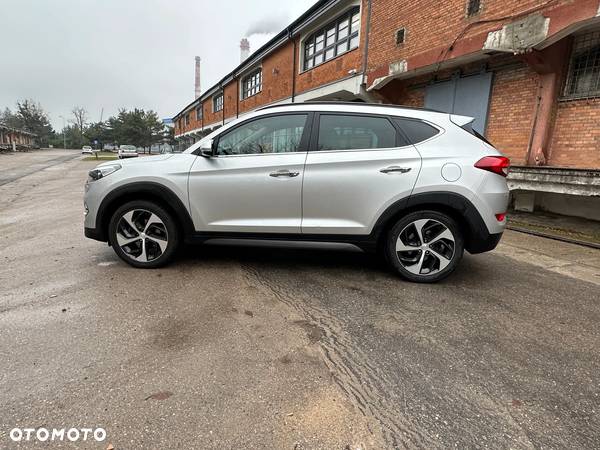 Hyundai Tucson 2.0 CRDi 2WD Style - 9