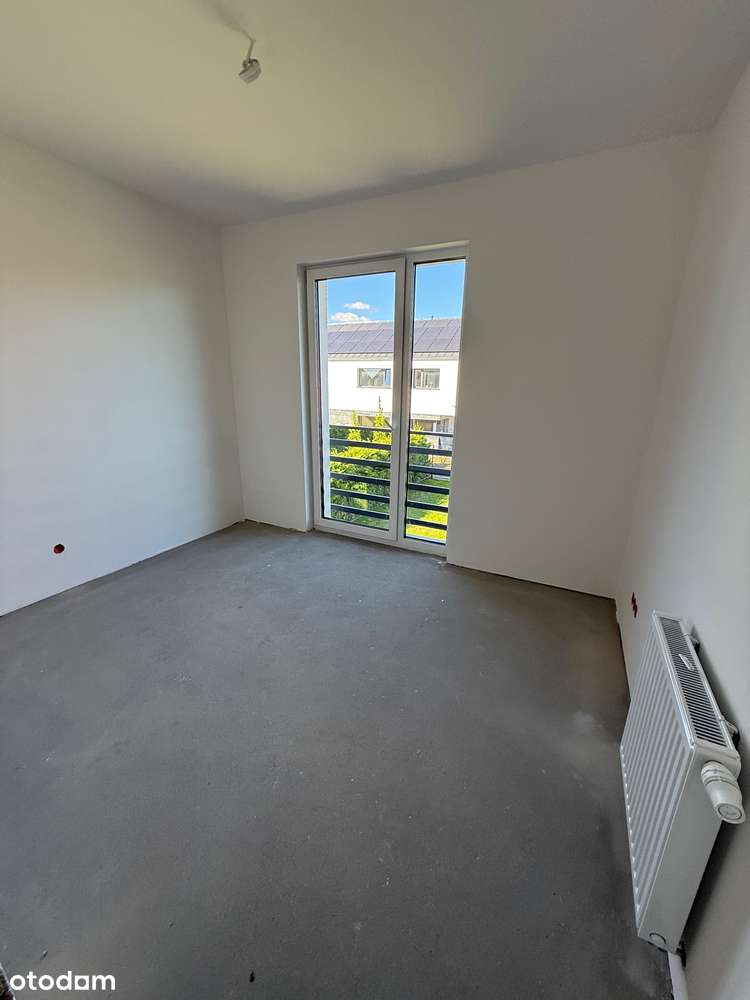 Nowy dom jednorodzinny w zabudowie bliźniaczej-11