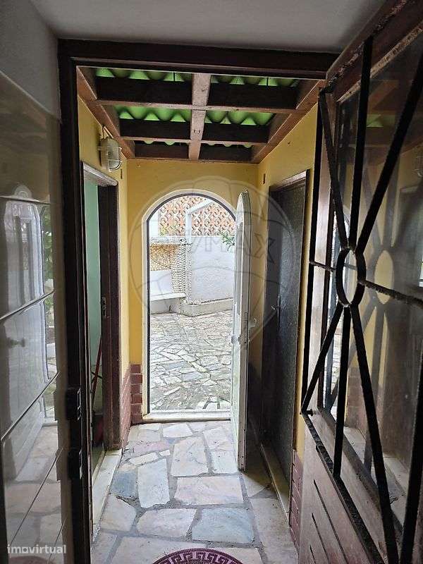 Moradia T2 para venda-5