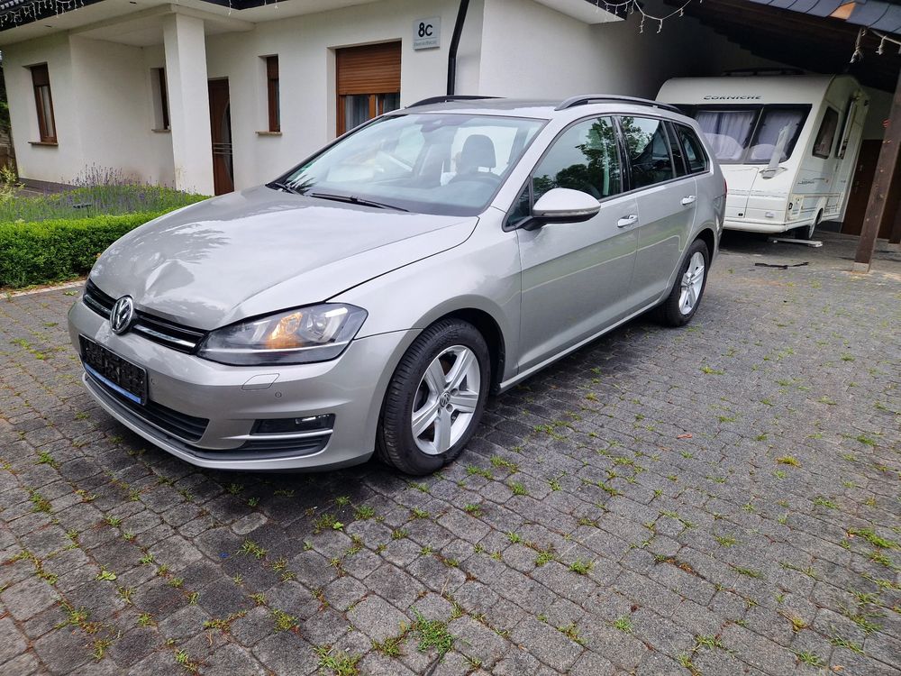 Volkswagen Golf VII 1.6 TDI BlueMotion Technology Comfortline 2016