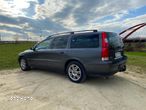 Volvo V70 D Momentum - 3