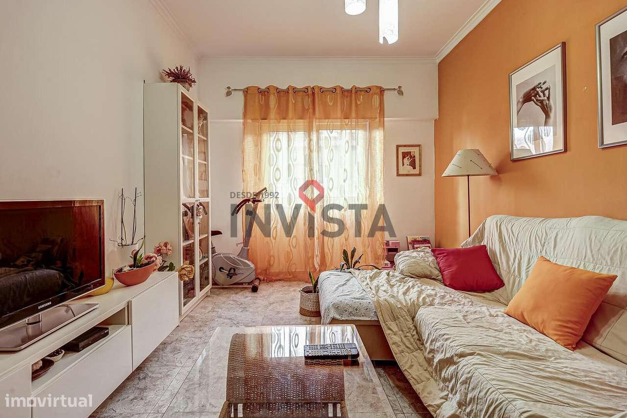 Apartamento T2 pronto a habitar-6