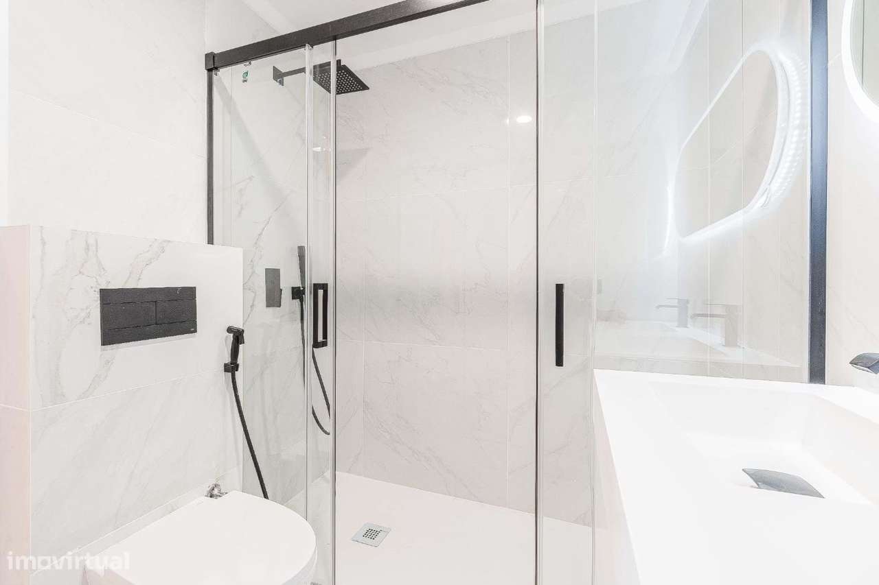 T4 Premium | 172 m² | Acabamentos de Luxo | 9.º Andar | Massamá – A Me-6