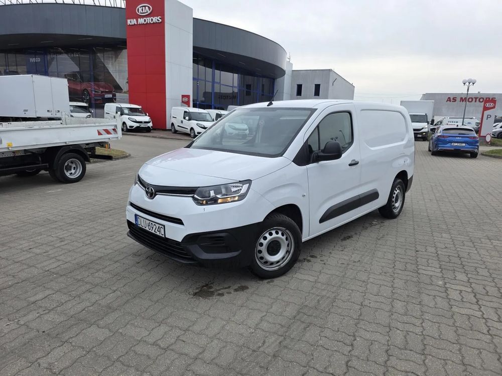 Toyota Proace City Van L2H1 3 osobowy Jak Doblo Partner Combo blaszak - 3 osoby | furgon| bus L2H1 | FV23% | leasing | ASO | krajowy