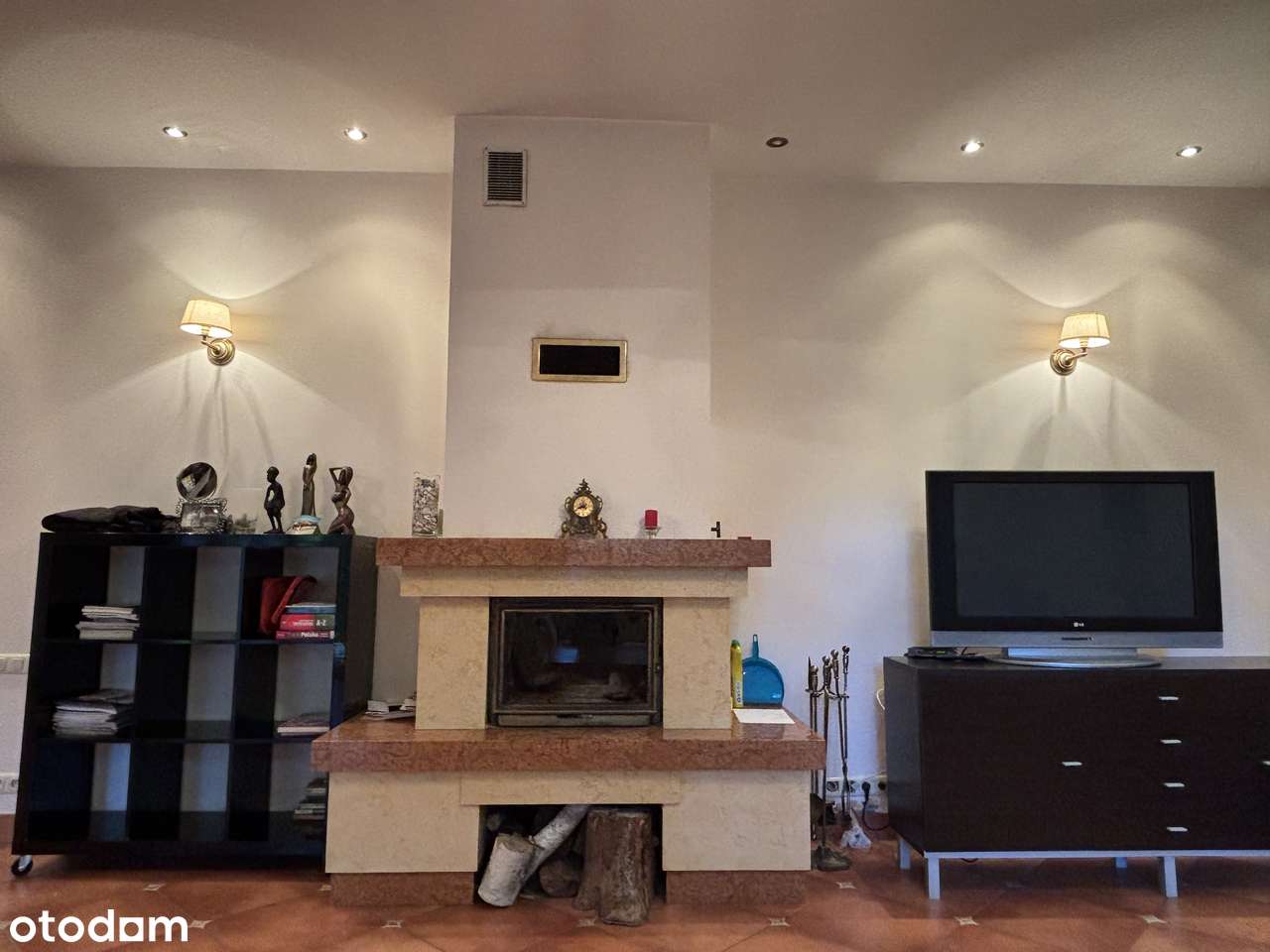 Duży dom wolno stojący Wawer Radość-3