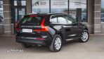 Volvo XC 60 B4 D AWD Geartronic Momentum Pro - 5