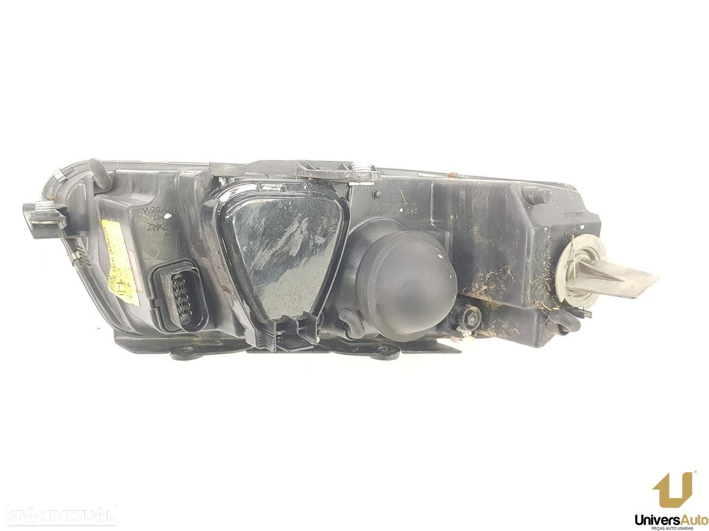 FAROL ESQUERDO VOLKSWAGEN PASSAT VARIANT 2003 -3B0941015AN - 4