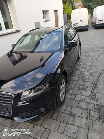 Audi A4 Avant 2.0 TDI DPF Ambiente - 2