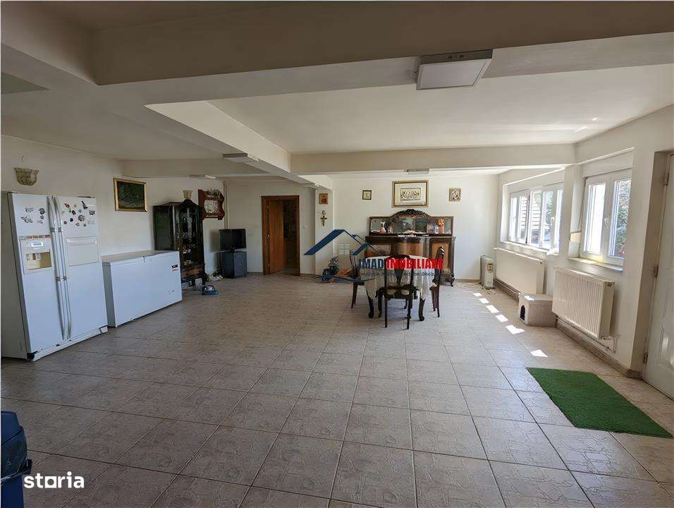 Vila Impresionanta cu peisaj de poveste & Teren 12.000 mp - Candesti,-5