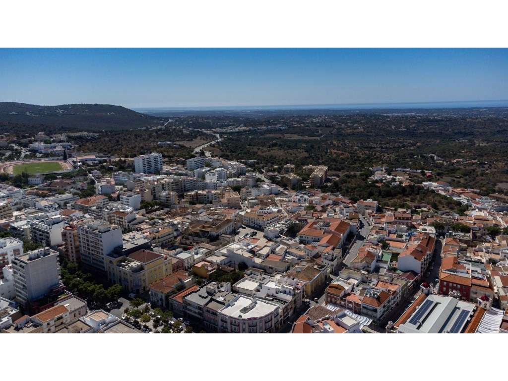 2 Fantásticos Apartamentos com vista mar no coração de Loulé-17