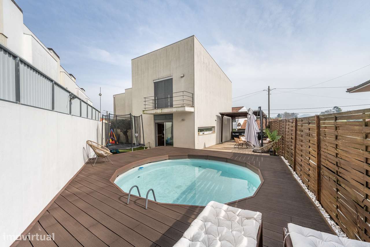 Moradia T3 + escritório em Sande São Lourenço -Guimarães-5