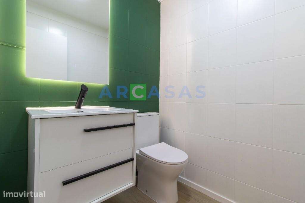 Apartamento T3  com varanda e lugar de garagem em Baguim do monte, Gon-22