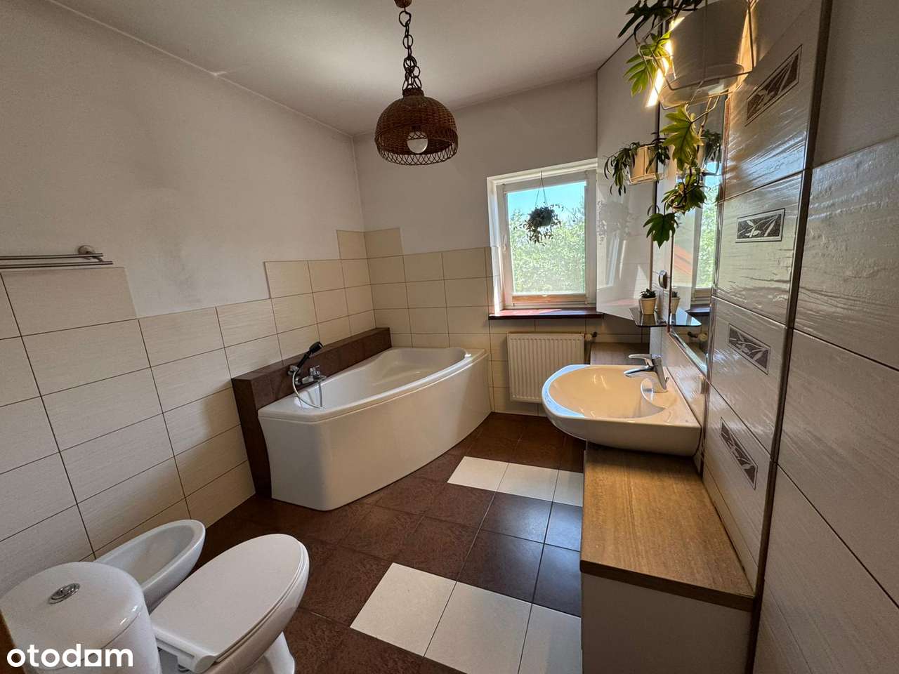 Mileszki. Większy dom 320 m2 - na cele mieszkalne lub komercyjne-19